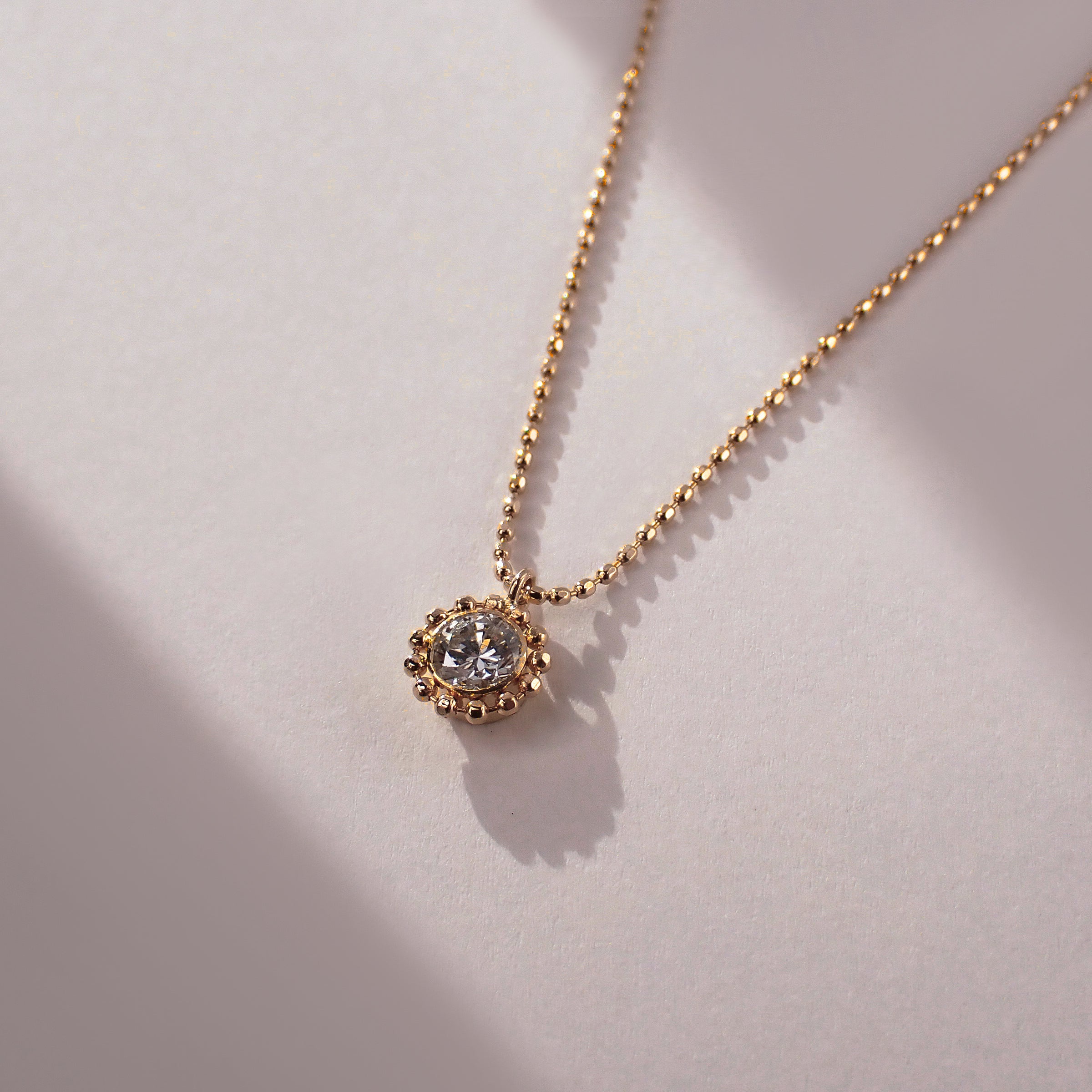 “Barysphere” K18 Diamond Necklaces