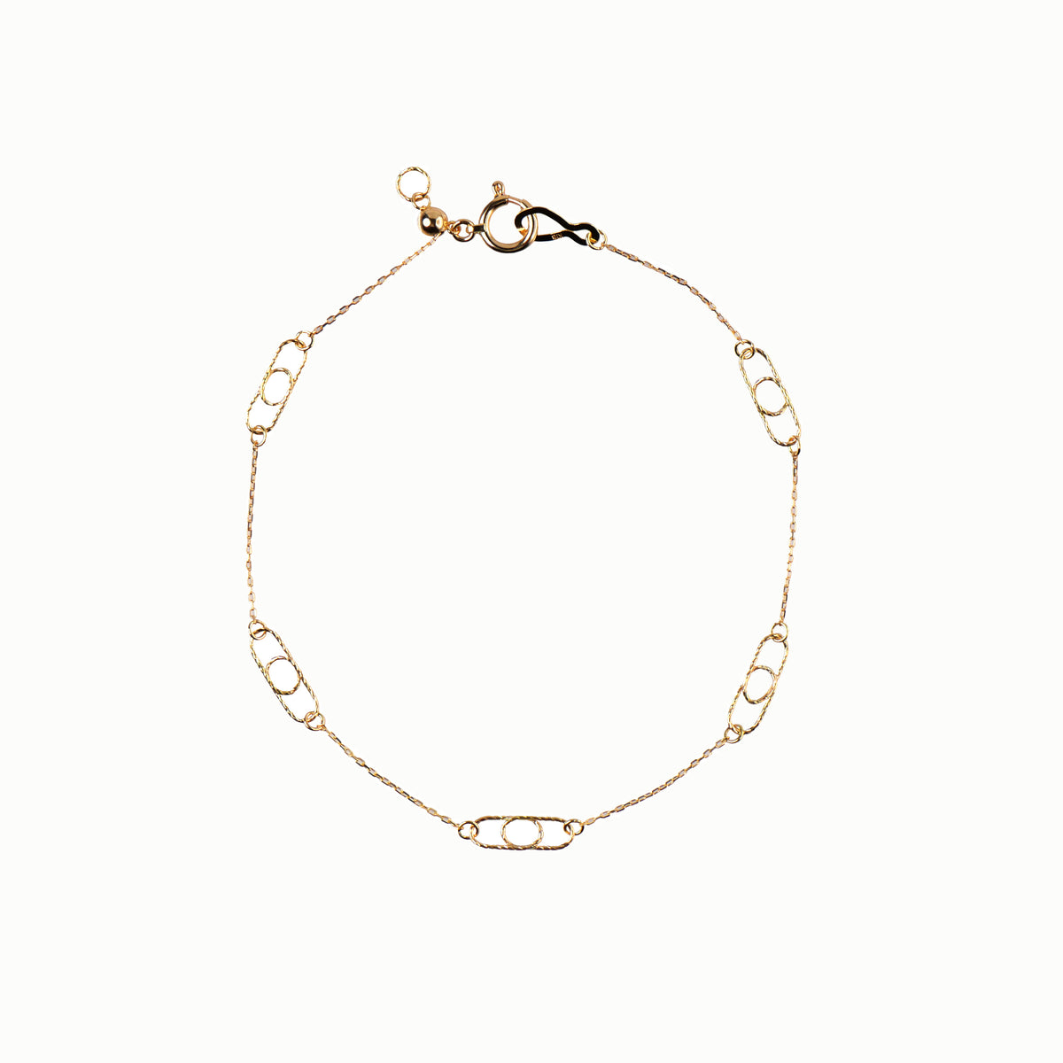 “Latitude” K18 Twin Oval Bracelet